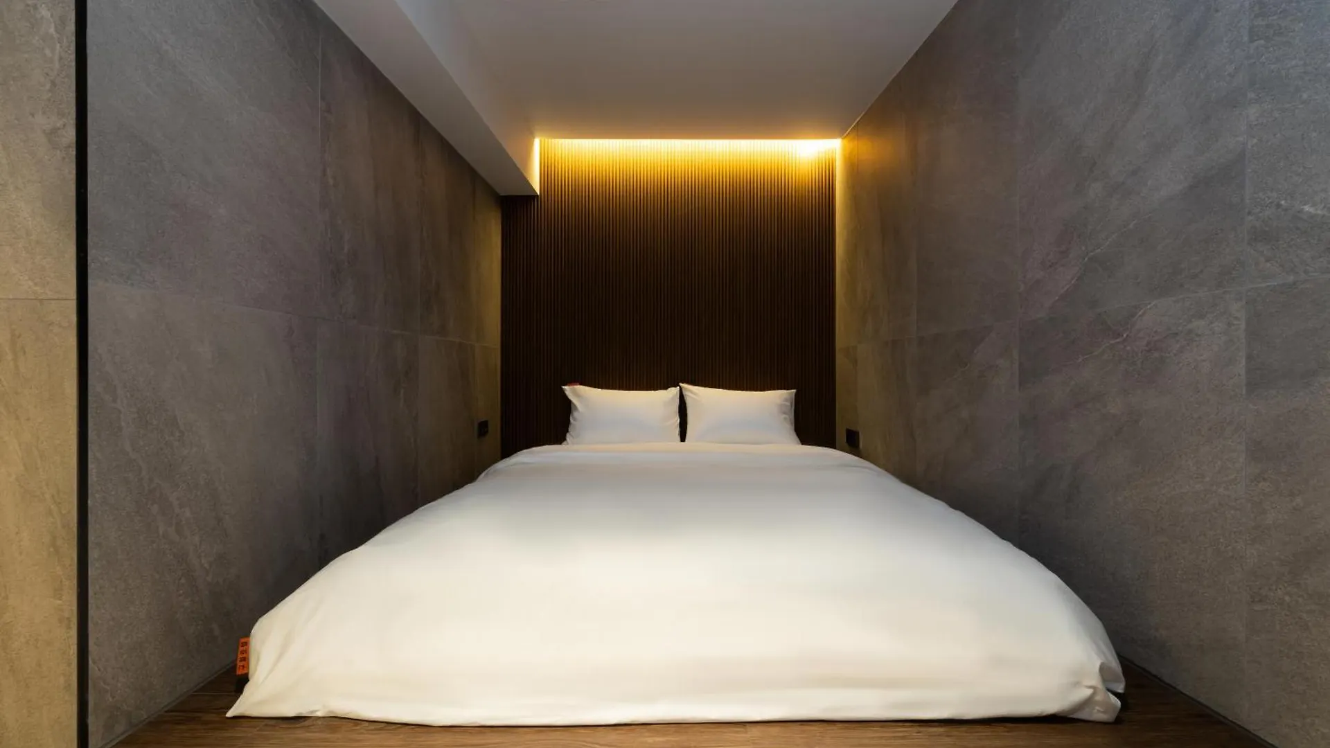 Guwol Hotel Seoul 3*,