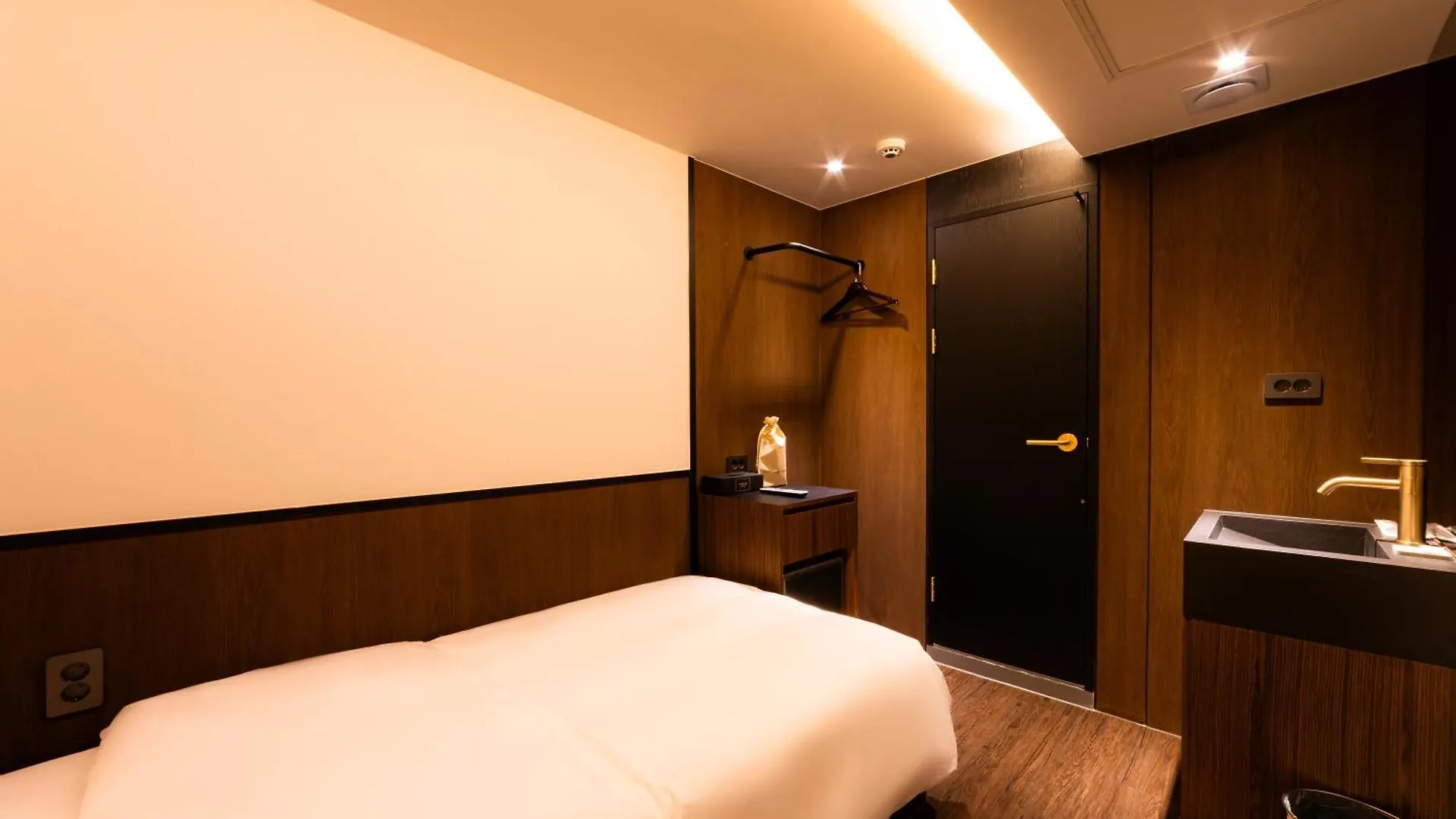 Guwol Hotel Seoul 3*,